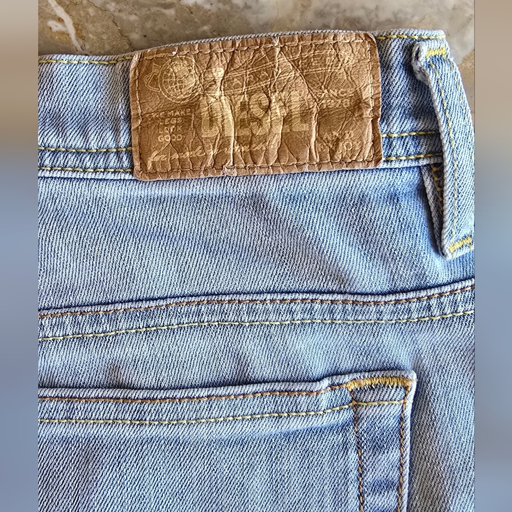 Diesel Alaisi Denim Shorts, Sz 29 - Picture 8 of 8
